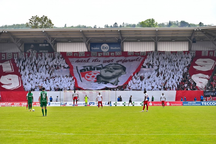 33. SPTG. FC ROT-WEISS ERFURT - BSG CHEMIE LEIPZIG 