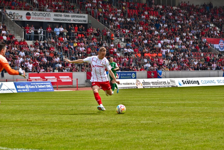 33. SPTG. FC ROT-WEISS ERFURT - BSG CHEMIE LEIPZIG 