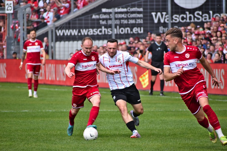 32. SPTG. FC ENERGIE COTTBUS - FC ROT-WEISS ERFURT