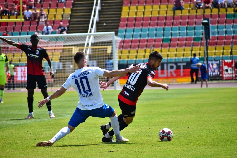 34. SPTG.VSG ALTGLIENICKE - FC ROT-WEISS ERFURT