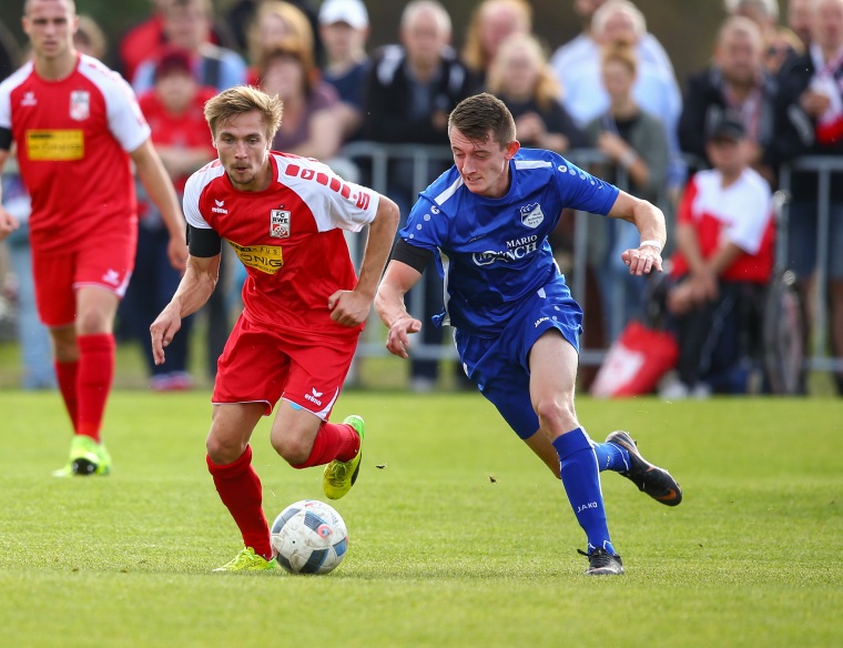 Achtelfinale Thüringenpokal Büßleben - Rot-Weiß Erfurt