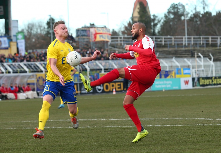 19. Spieltag 2019/20 1. FC Lok Leipzig - FC Rot-Weiß Erfurt